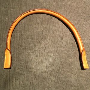 Louis Vuitton Patina handle